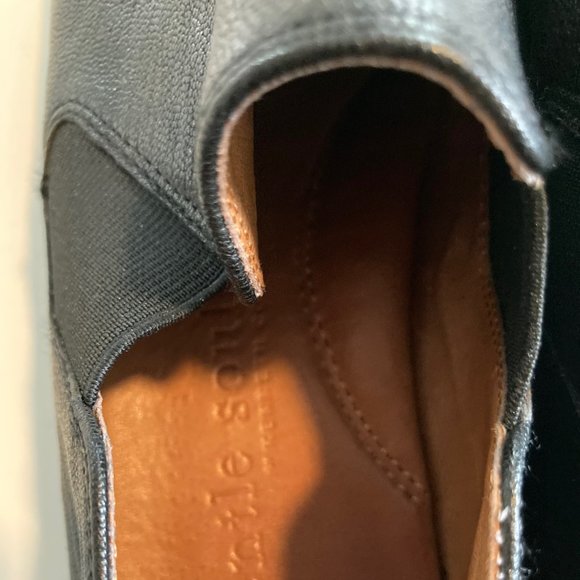 Gentle Souls Essex black leather slip-on Women's size 7.5 - Picture 3 of 11